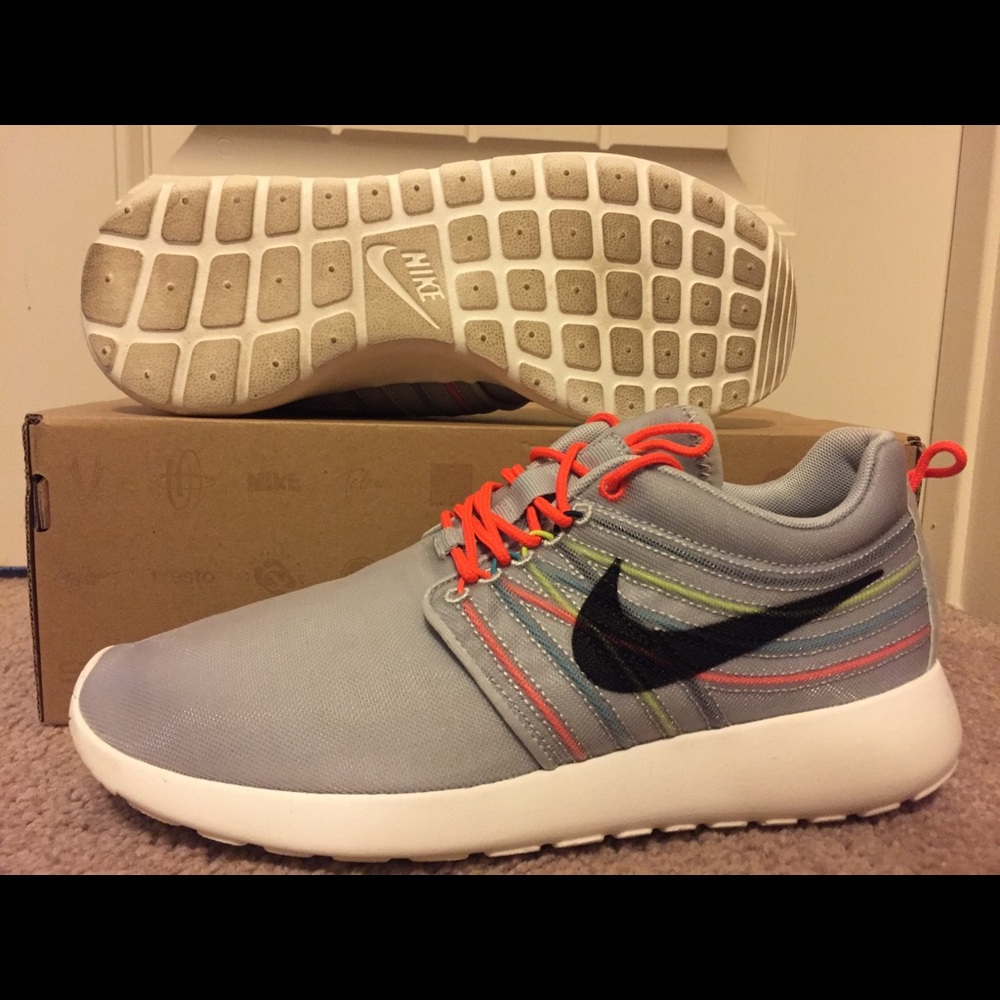 Nike Rosherun DYNA FW QS 580579-061 size 8